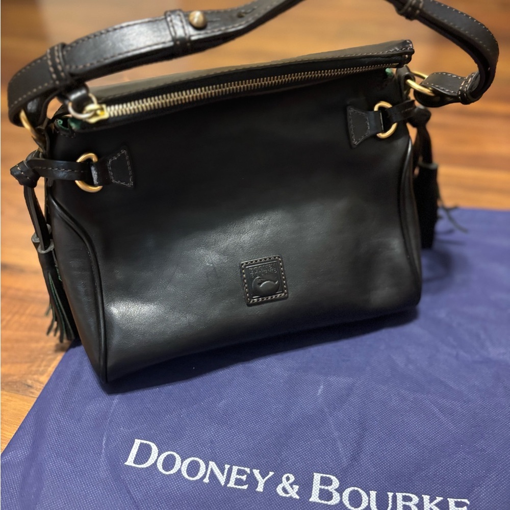 Dooney & Bourke Black Leather Shoulder Bag (high end Alto edition)
